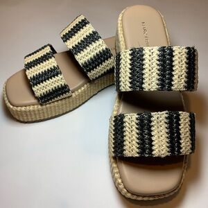 Marc Fisher new without tags Black & Cream Striped Woven Slide Sandals size 9